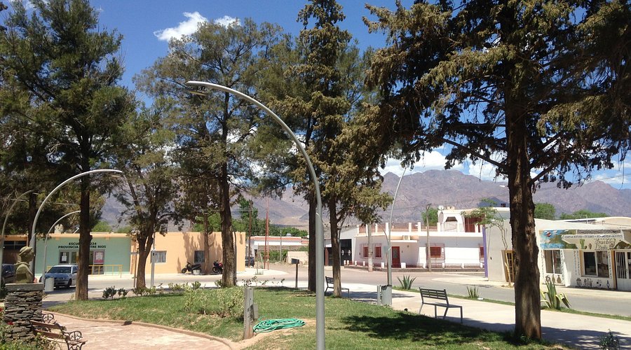 plaza (2)
